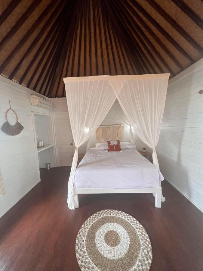 Mista Ceningan'S Beach Bungalows Previously The Kubu 221 Lembongan Eksteriør billede